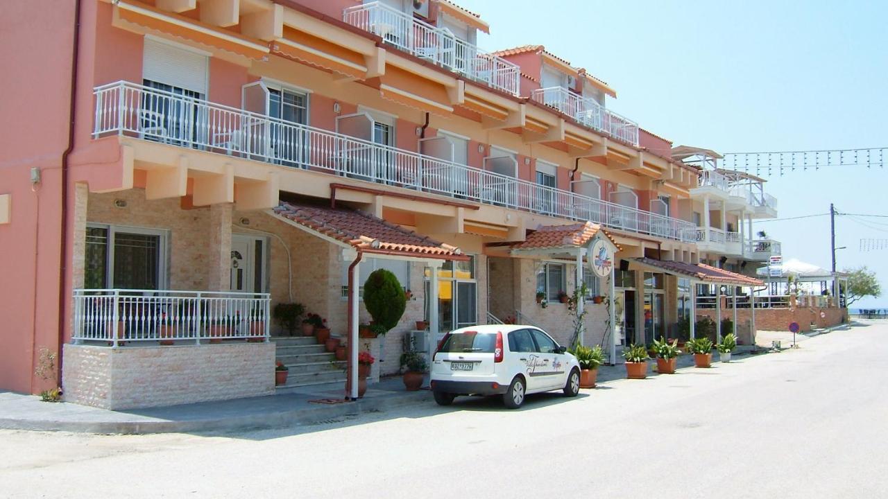 Villa Theodora Fanárion Exteriör bild